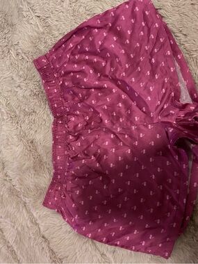 PINK Victoria's Secret Mauve Pink Heart-Print Satin Lounge Shorts